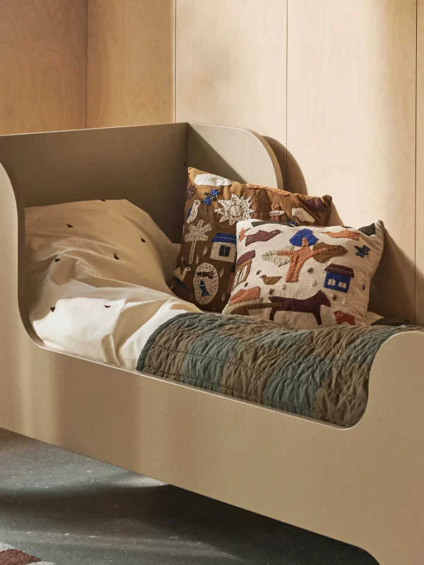 Village Cushion - Image 3